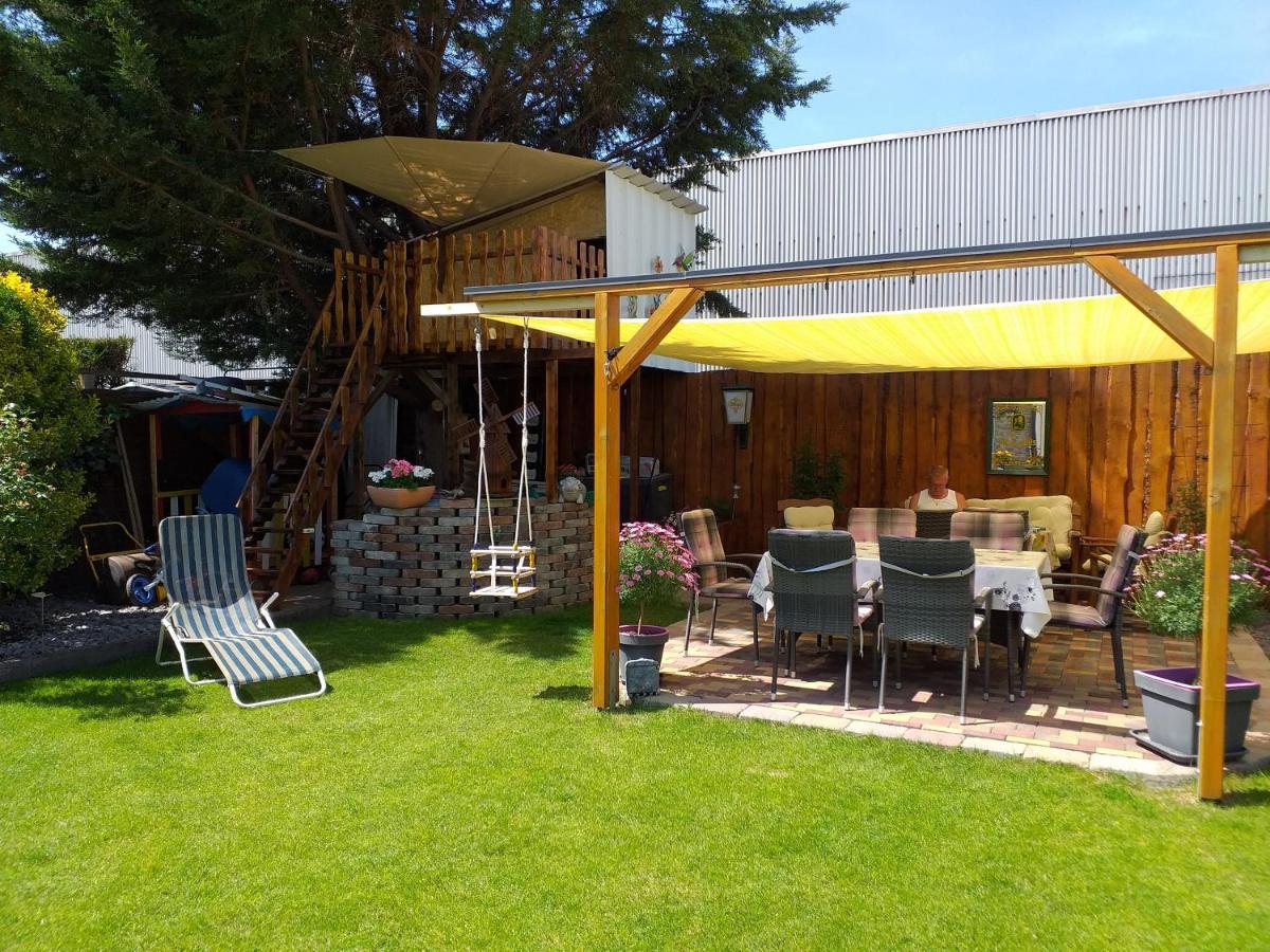 Gemuetliches, Freistehendes Ferienhaus 科布倫茨 外观 照片